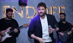 Murat Balcı sevenlerinin içini şarkıları ile ısıttı