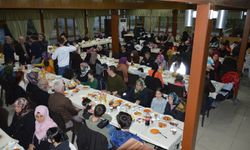 Başkan Aydın depremzedeleri ağırladı