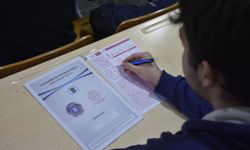 Lise ve üniversite adayları için ciddi prova