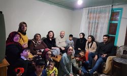 İftarda depremzede ailenin misafiri oldu