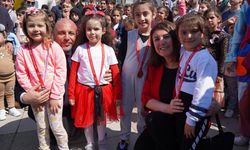 Çocuklar şenliği sevdi