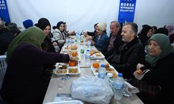 Aktaş iftarı Emirsultan’da yaptı