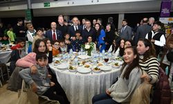 Bursa Büyükşehir'den anlamlı iftar yemeği