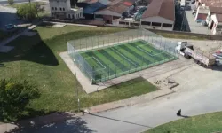 Kayseri Melikgazi'den yeni futbol sahası