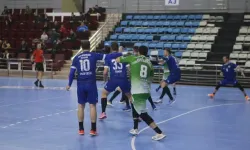 Sakarya hentbolde Nilüfer'i mağlup etti
