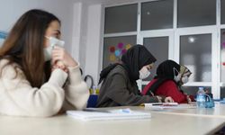 Üniversite adaylarına deneme sınavı