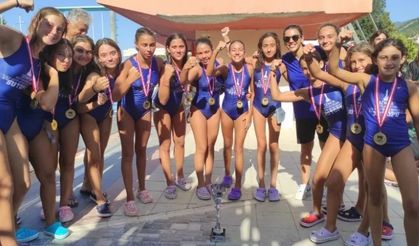 Bilekleri bükülmedi