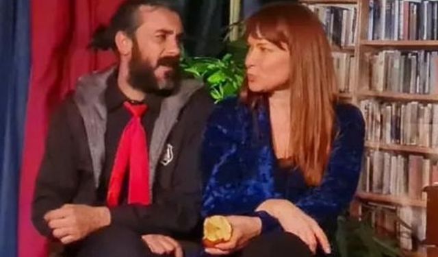 '' İçerinin'de içerisinde '' bir tiyatro oyunu