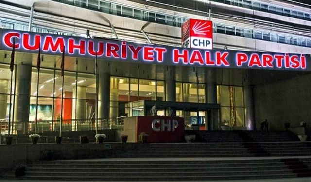 CHP'de MYK üyeleri istifa etti