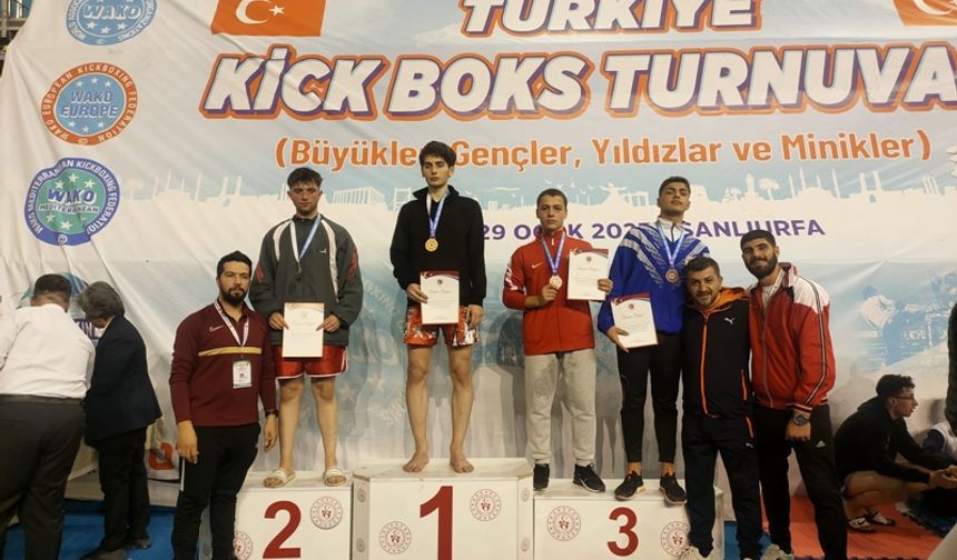 Türkiye Kick Boks Turnuvası'na damga vurdular