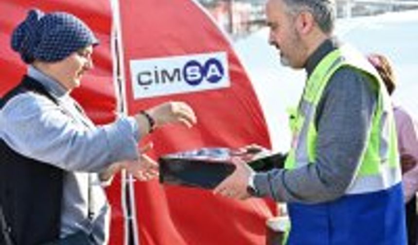 Afetin yükünü omuzlayan kadınlar unutulmadı
