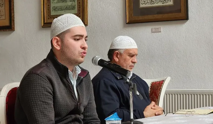 Konya'da ''mukabele'' geleneği devam ediyor