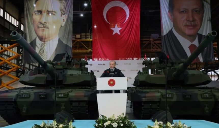 Altay tankı TSK'ya verildi