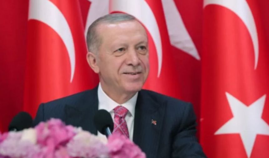Cumhurbaşkanı Erdoğan'dan "Babalar Günü" mesajı