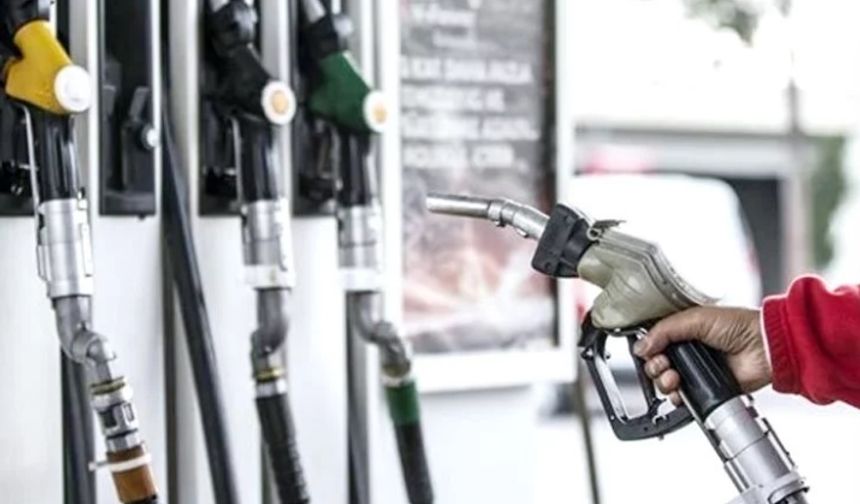 Motorine bu gece yarısı zam bekleniyor