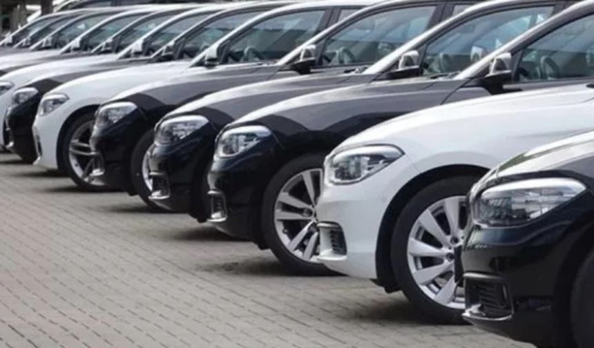 13 otomotiv bayiine 'üst sınırdan' stokçuluk cezası kesildi