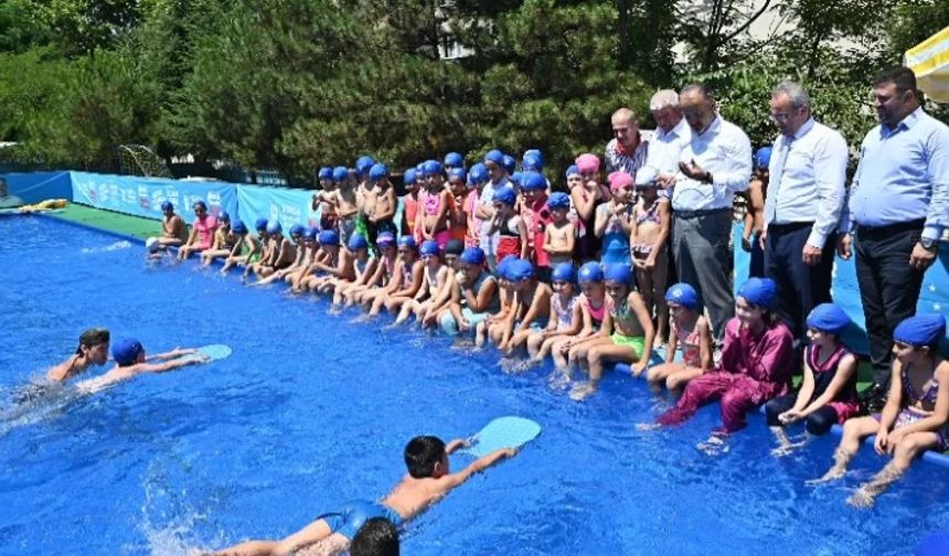 Okul bahçelerinde serinleten eğitim